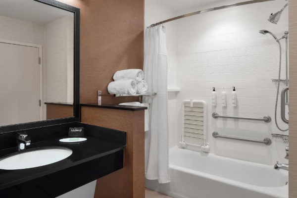 Fairfield Inn & Suites by Marriott Orlando Kissimmee/Celebration image 16