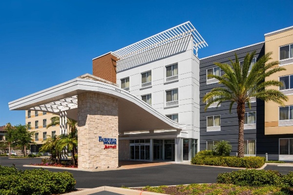Fairfield Inn & Suites by Marriott Orlando Kissimmee/Celebration Main image